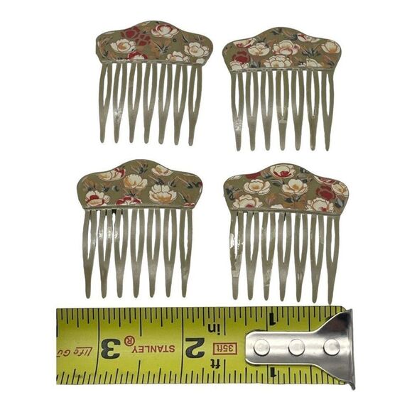 Vintage Green 4 Hair Combs Signed Made in West Germany Flowers Floral Print